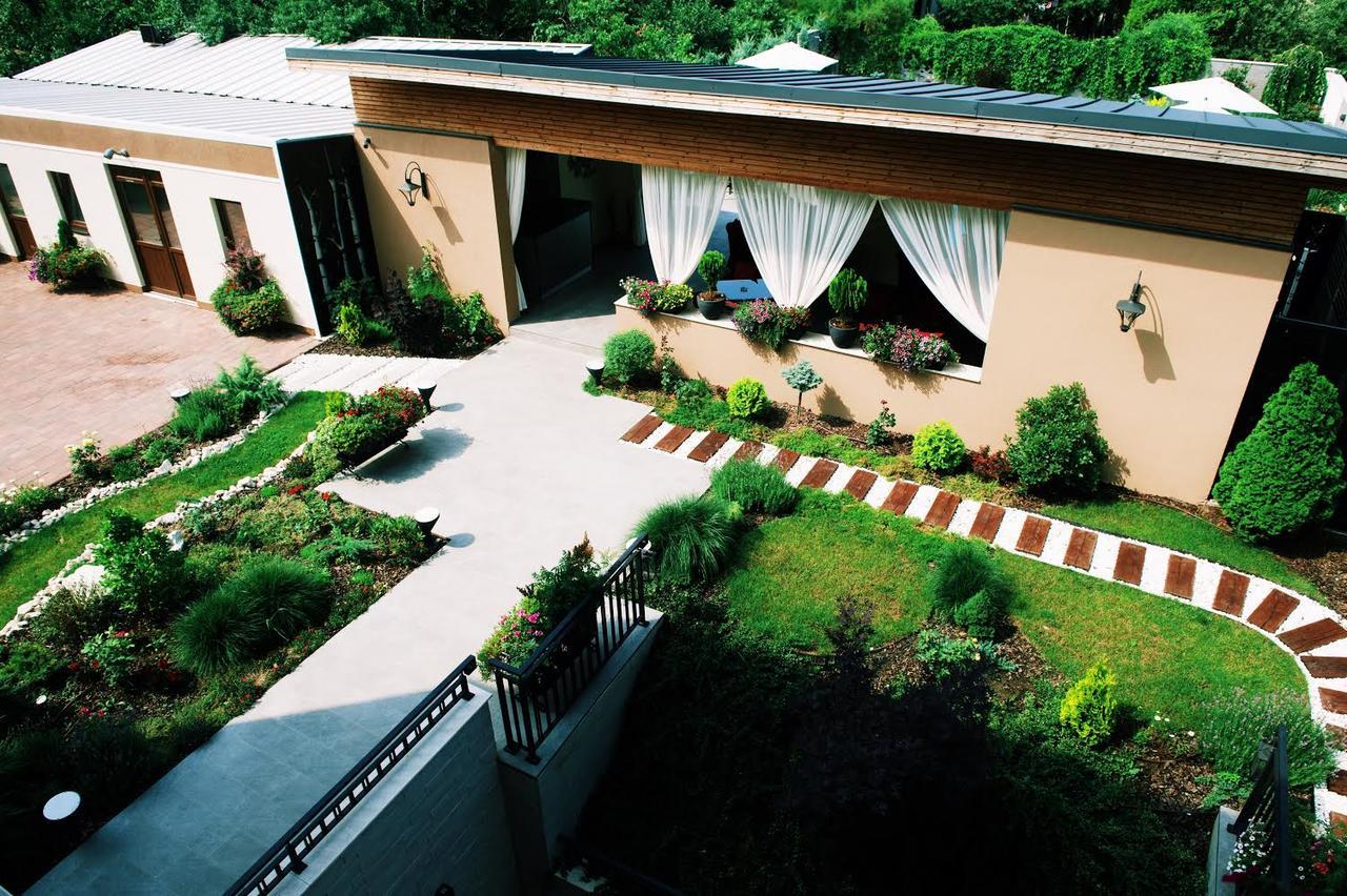 Pensiunea Nora Prestige Timisoara Exterior photo